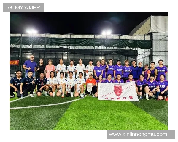 广州足球队的奋斗历程与荣耀之路全景纪实